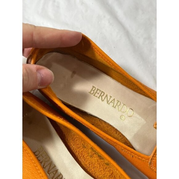 bernardo genesis women's loafers orange Size 7.5 - Picture 5 of 13